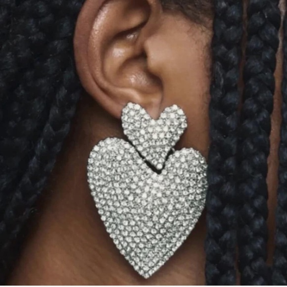 NWT 💎🩶💎 Piper K Sparkling Double Hearts Dangle Statement Earrings - Picture 8 of 16